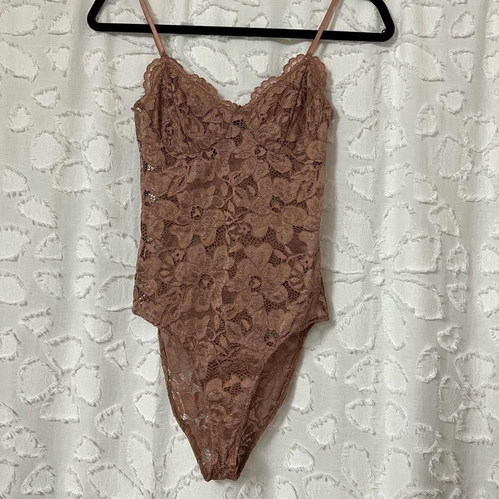 ZARA LACE BODYSUIT